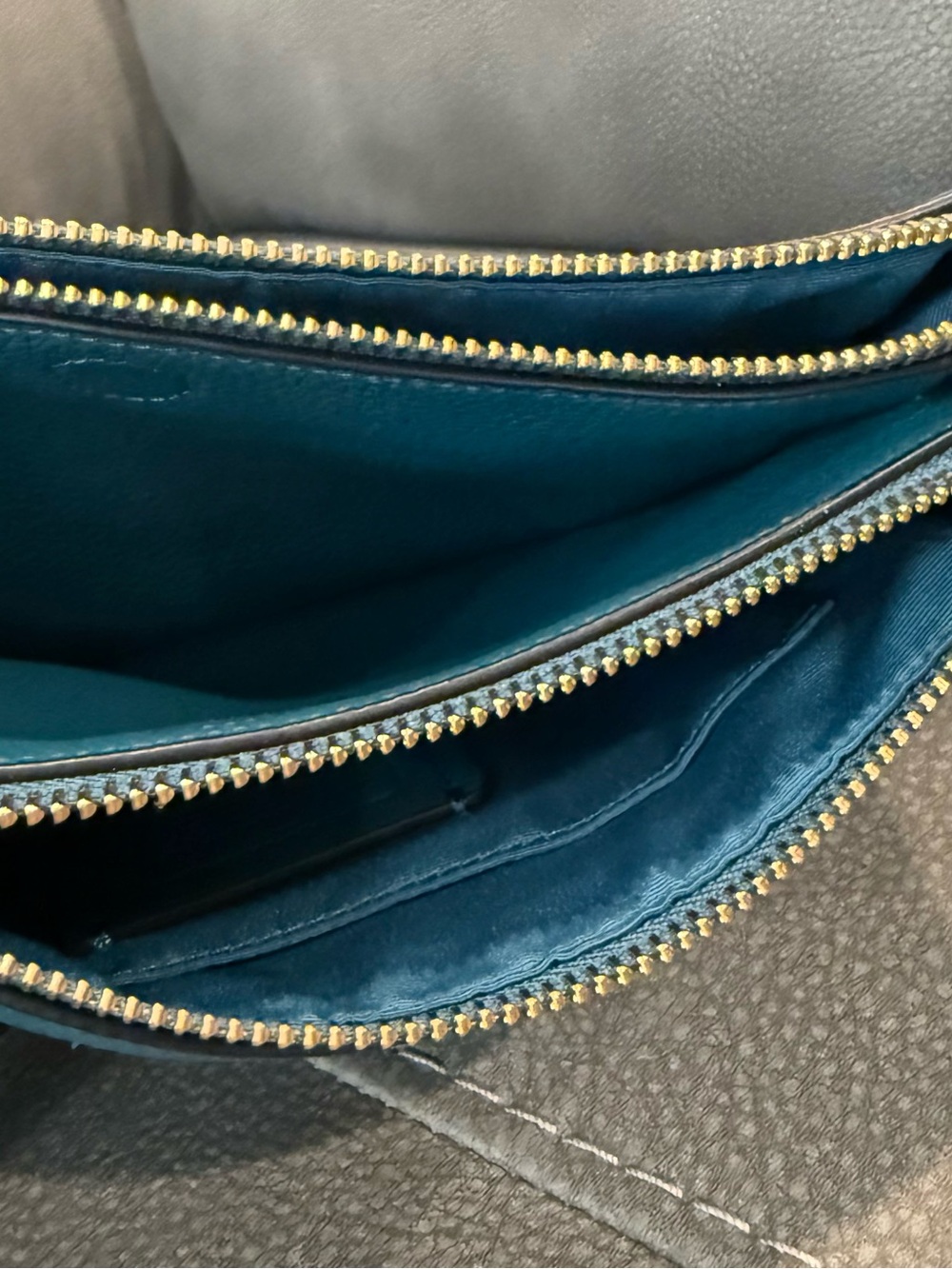 COACH Teal Pebbled Leather Crossbody Wristlet - Picture 4 of 6